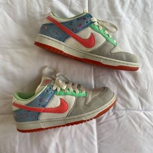 Nike dunk low sb women’s size 8.5